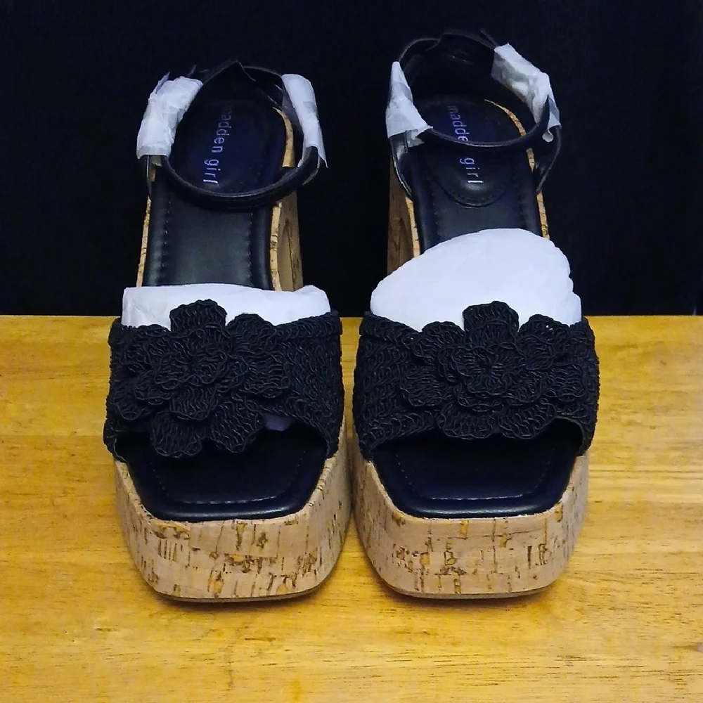 Black Floral Platform Sandals